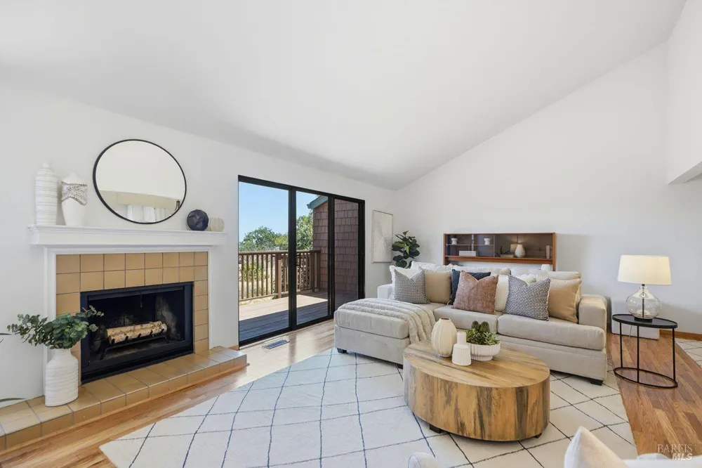 808 Arlene Way Novato, CA 94947