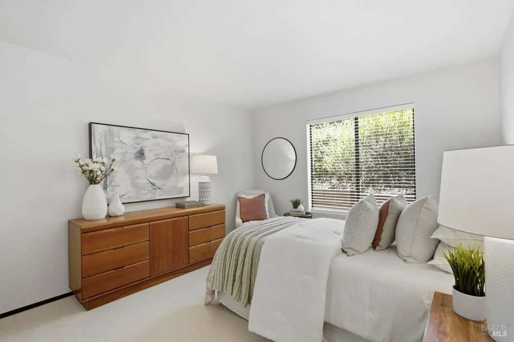 808 Arlene Way Novato, CA 94947