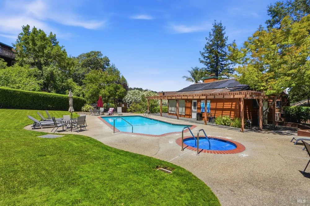 808 Arlene Way Novato, CA 94947