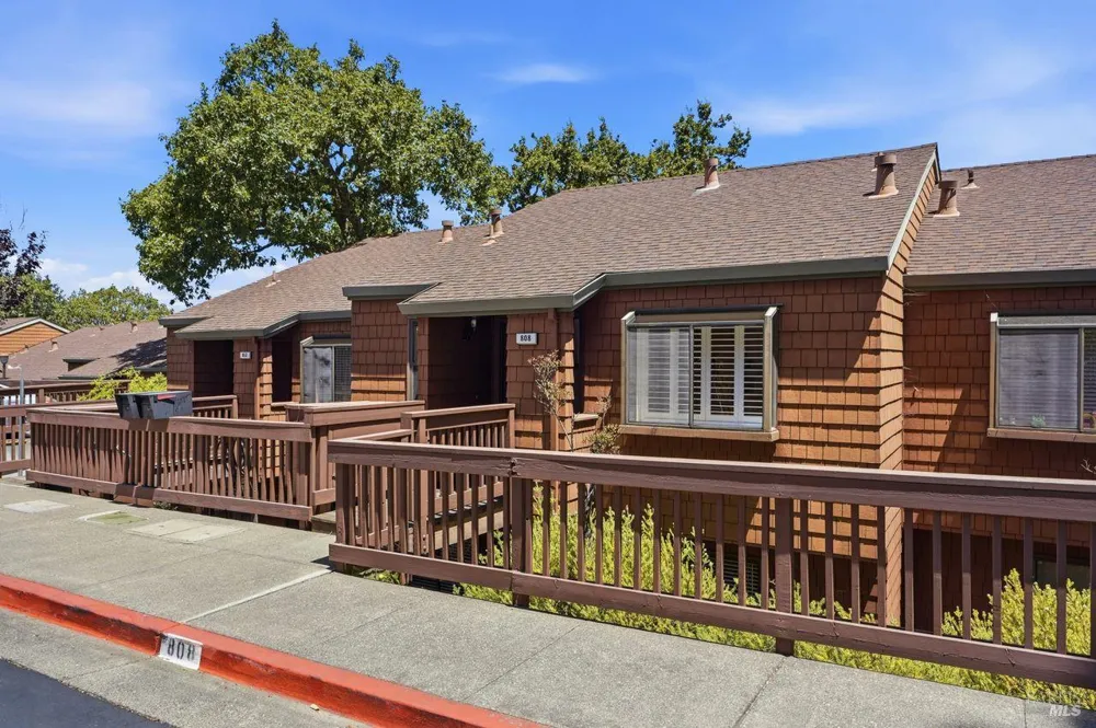 808 Arlene Way Novato, CA 94947