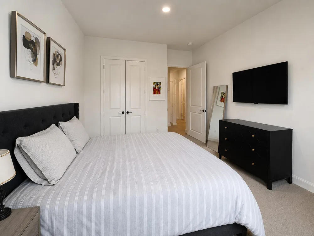 1811 Lande Street Farmers Branch, TX 75234