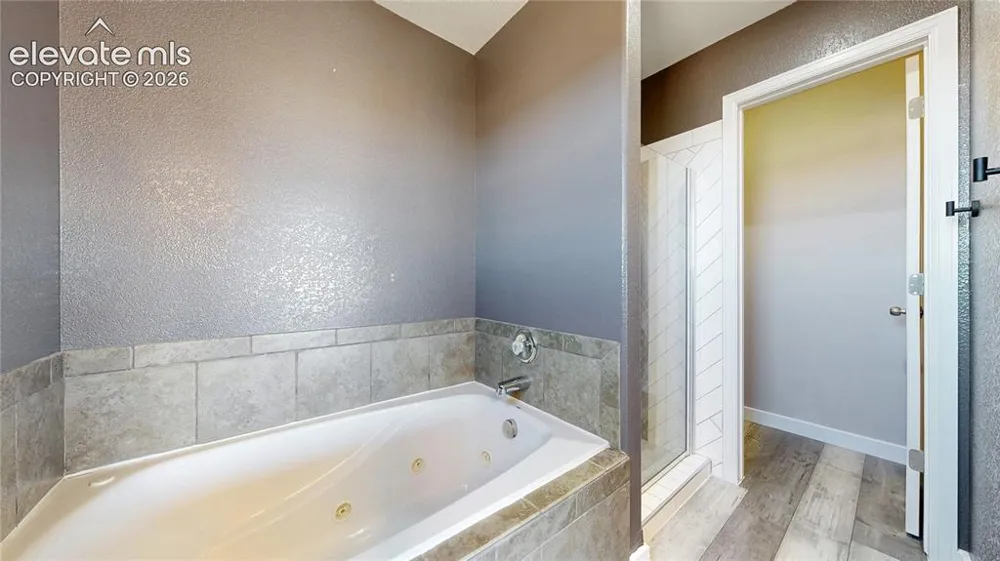 980 W El Nido Drive Pueblo, CO 81007