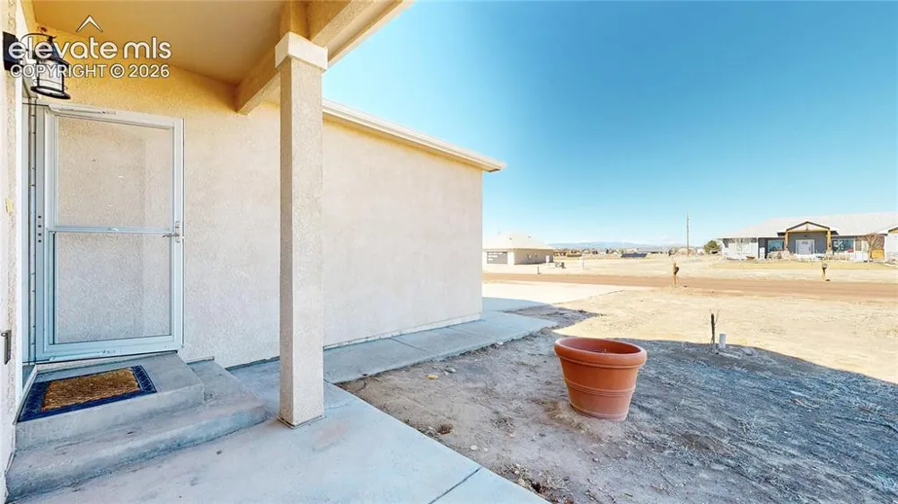 980 W El Nido Drive Pueblo, CO 81007