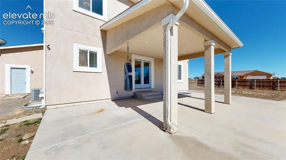 980 W El Nido Drive Pueblo, CO 81007