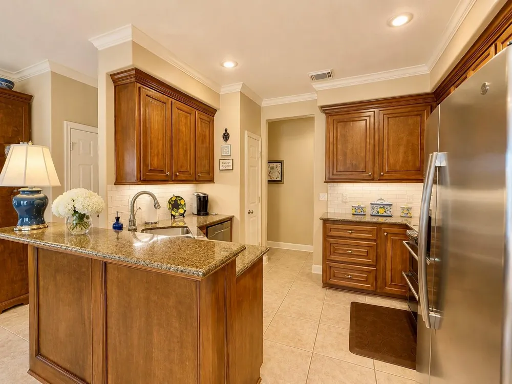 2902 Twisted Oak Drive Brenham, TX 77833