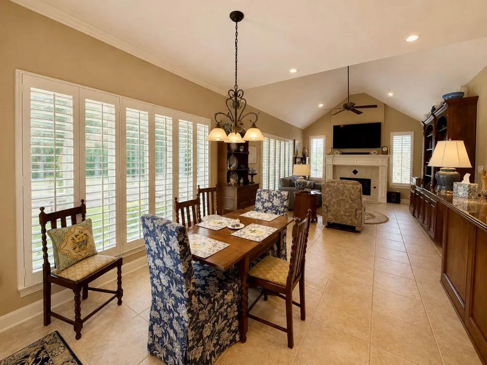 2902 Twisted Oak Drive Brenham, TX 77833