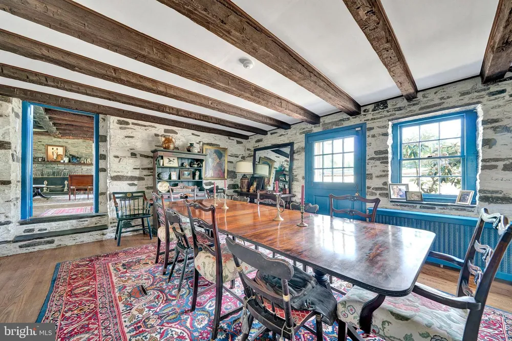 60 HUNTER ROAD Lambertville, NJ 08530