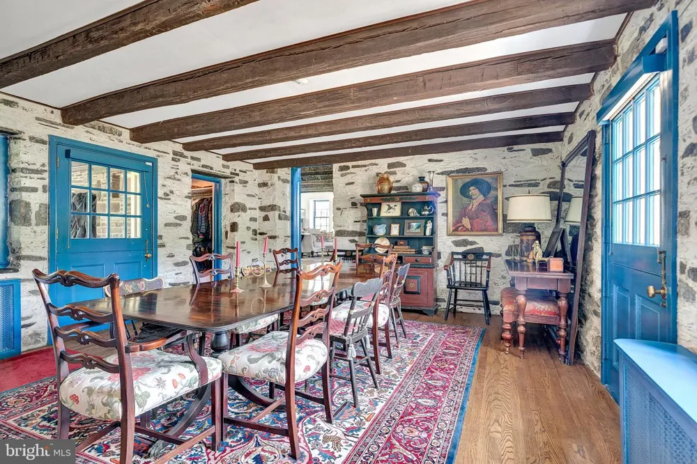 60 HUNTER ROAD Lambertville, NJ 08530