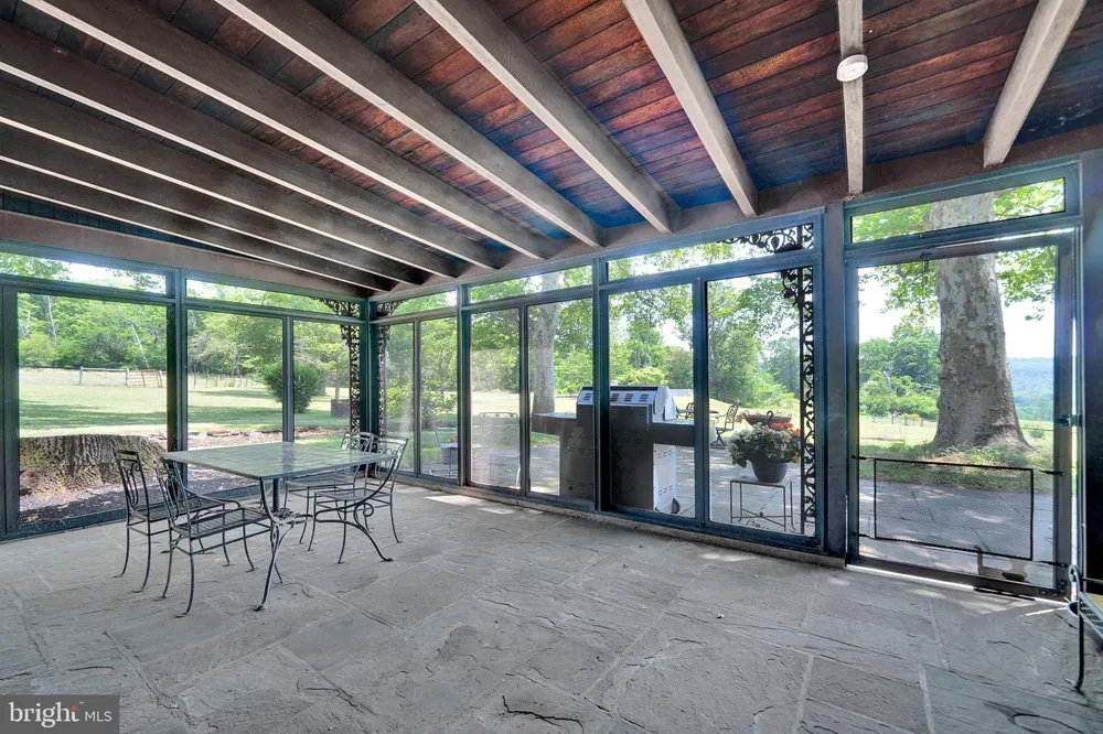 60 HUNTER ROAD Lambertville, NJ 08530