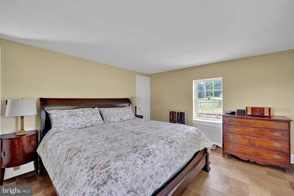 60 HUNTER ROAD Lambertville, NJ 08530