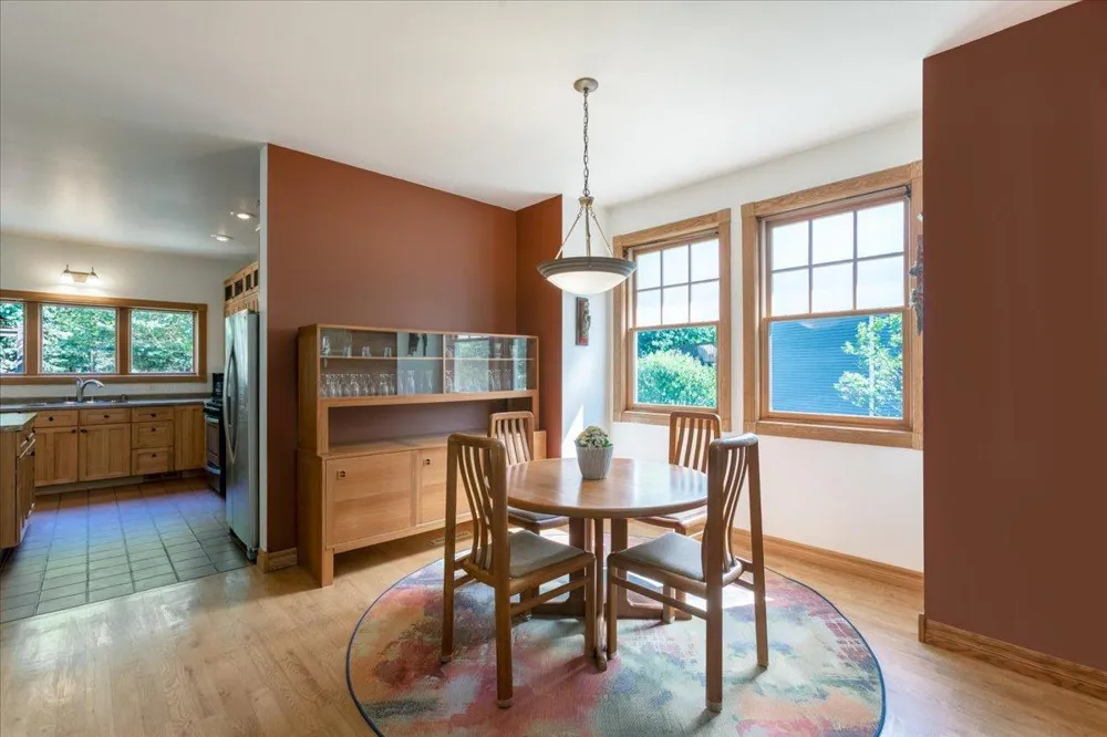 1015 Prairie Circle Menomonie, WI 54751