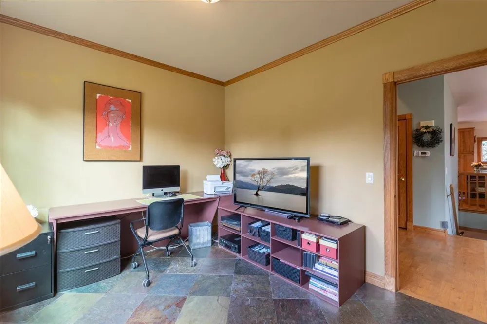 1015 Prairie Circle Menomonie, WI 54751