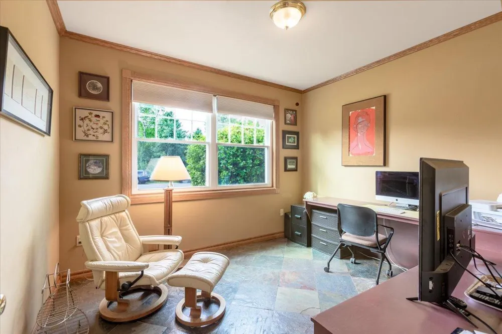 1015 Prairie Circle Menomonie, WI 54751