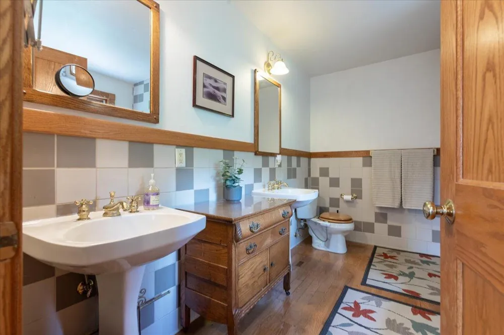 1015 Prairie Circle Menomonie, WI 54751