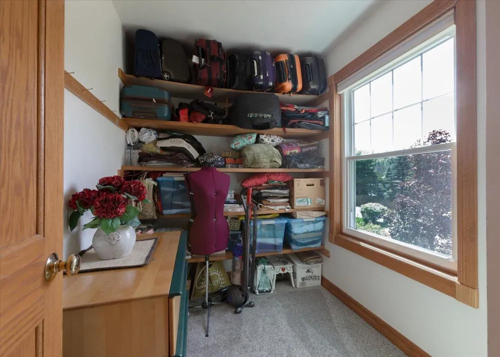 1015 Prairie Circle Menomonie, WI 54751