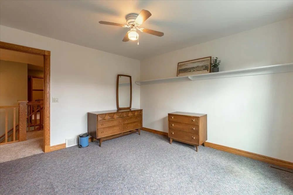 1015 Prairie Circle Menomonie, WI 54751