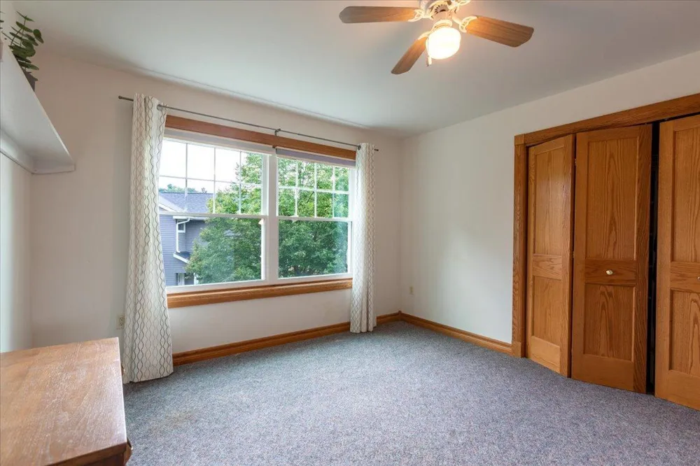 1015 Prairie Circle Menomonie, WI 54751