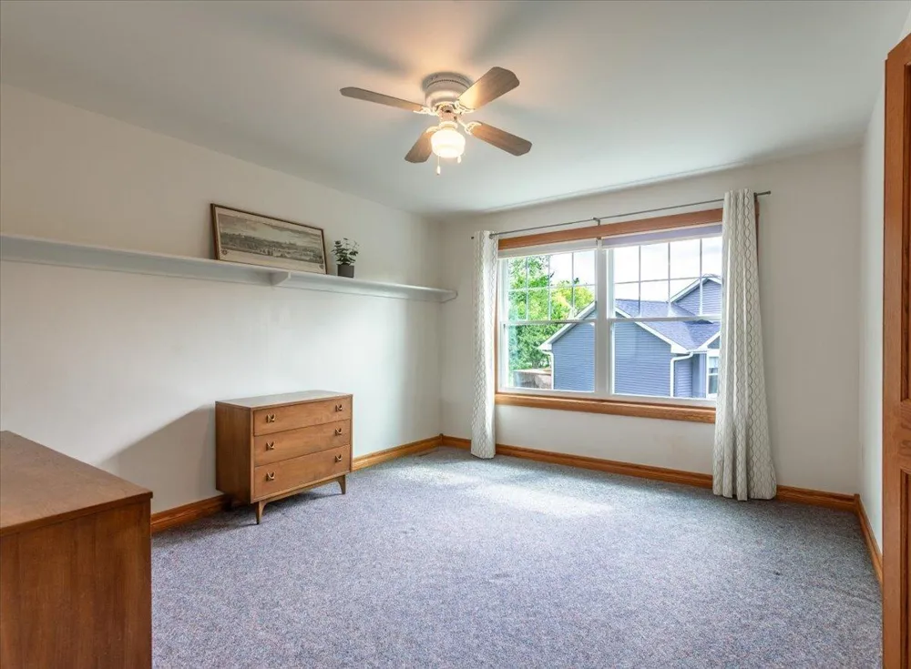 1015 Prairie Circle Menomonie, WI 54751