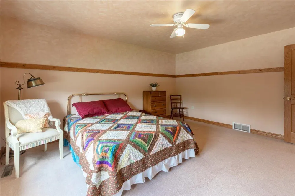 1015 Prairie Circle Menomonie, WI 54751
