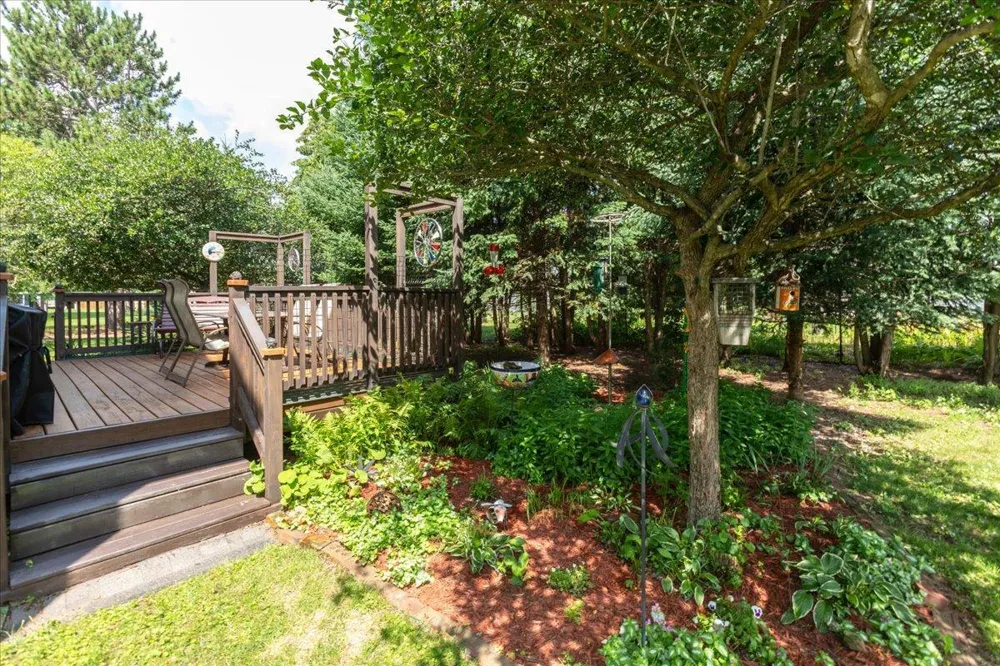 1015 Prairie Circle Menomonie, WI 54751