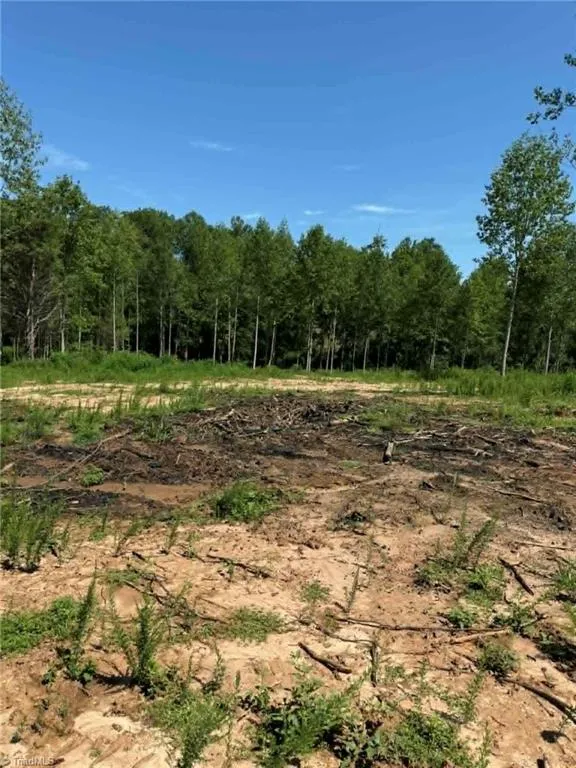2633 Sprouse Road Boonville, NC 27011