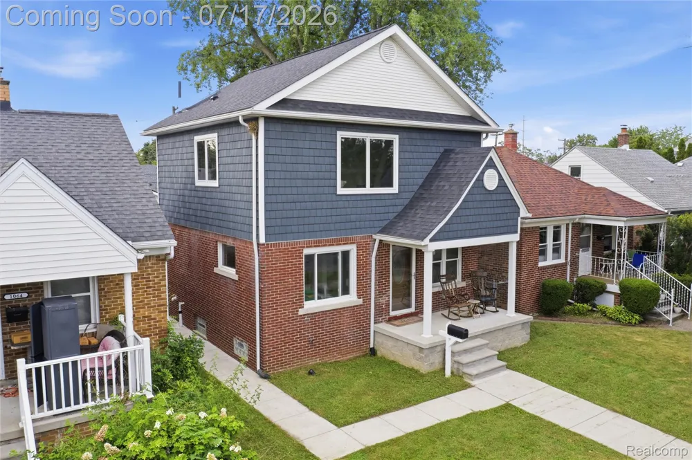 1058 Mollno Street Wyandotte City, MI 48192