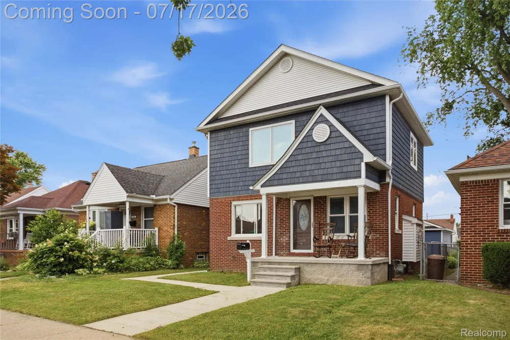 1058 Mollno Street Wyandotte City, MI 48192