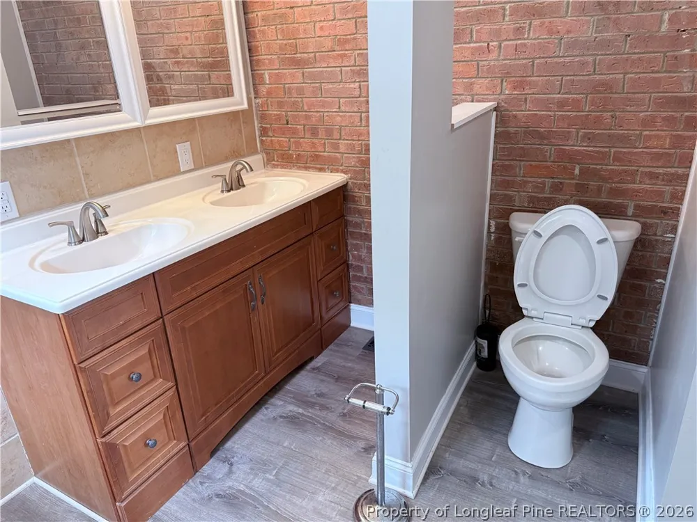 11097 Rennert Road Shannon, NC 28386