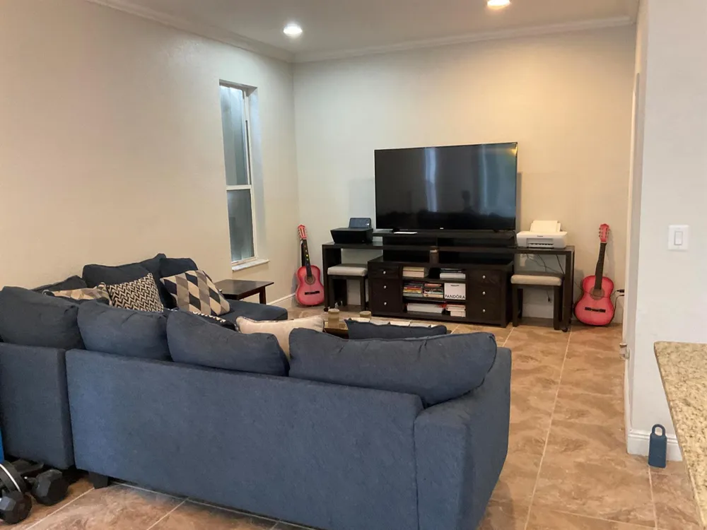 6566 Spring Meadow Drive 