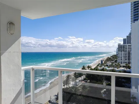 2751 S Ocean Dr #1106S
