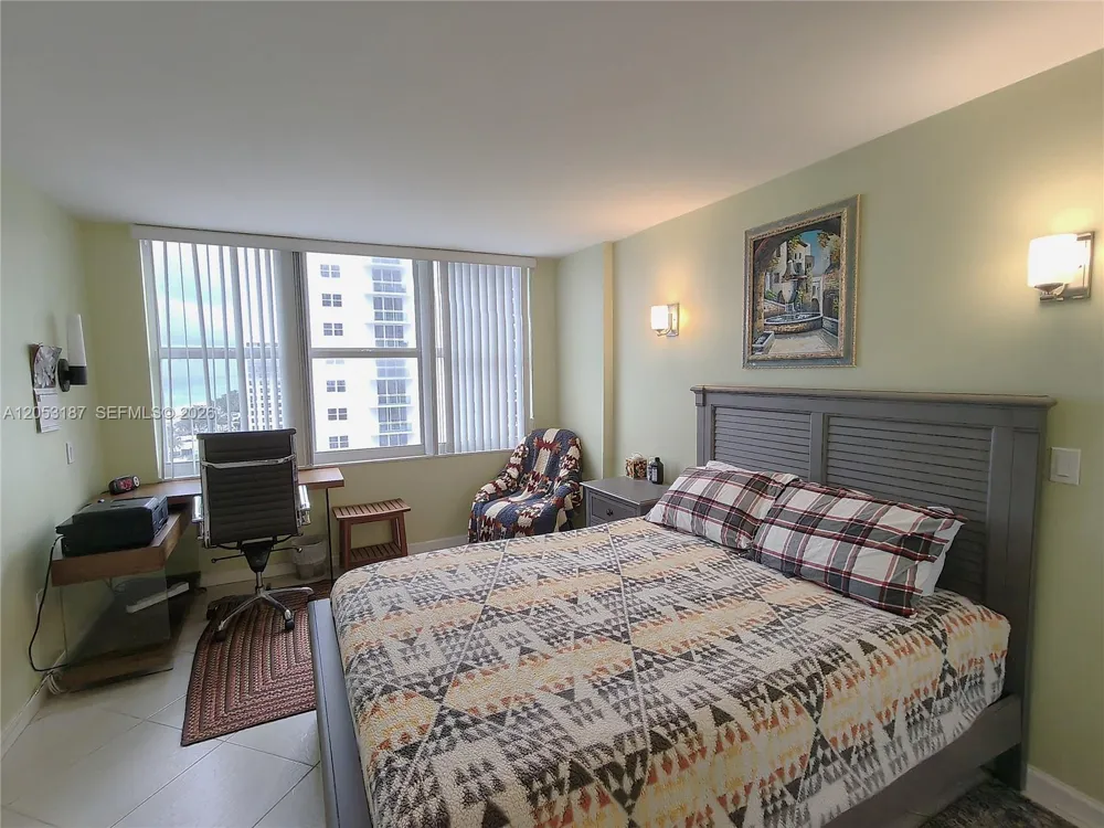 2751 S Ocean Dr #1106S Hollywood, FL 33019