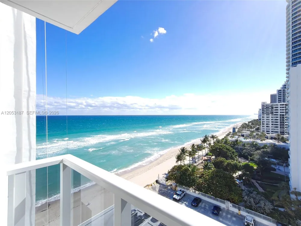 2751 S Ocean Dr #1106S Hollywood, FL 33019