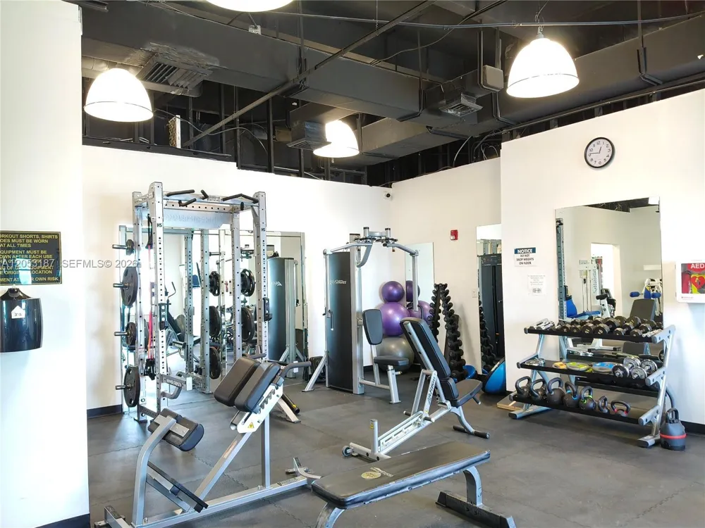 2751 S Ocean Dr #1106S Hollywood, FL 33019