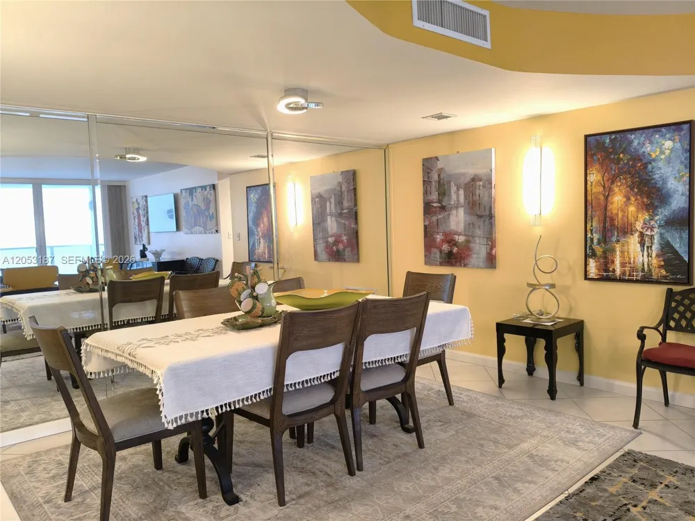 2751 S Ocean Dr #1106S Hollywood, FL 33019