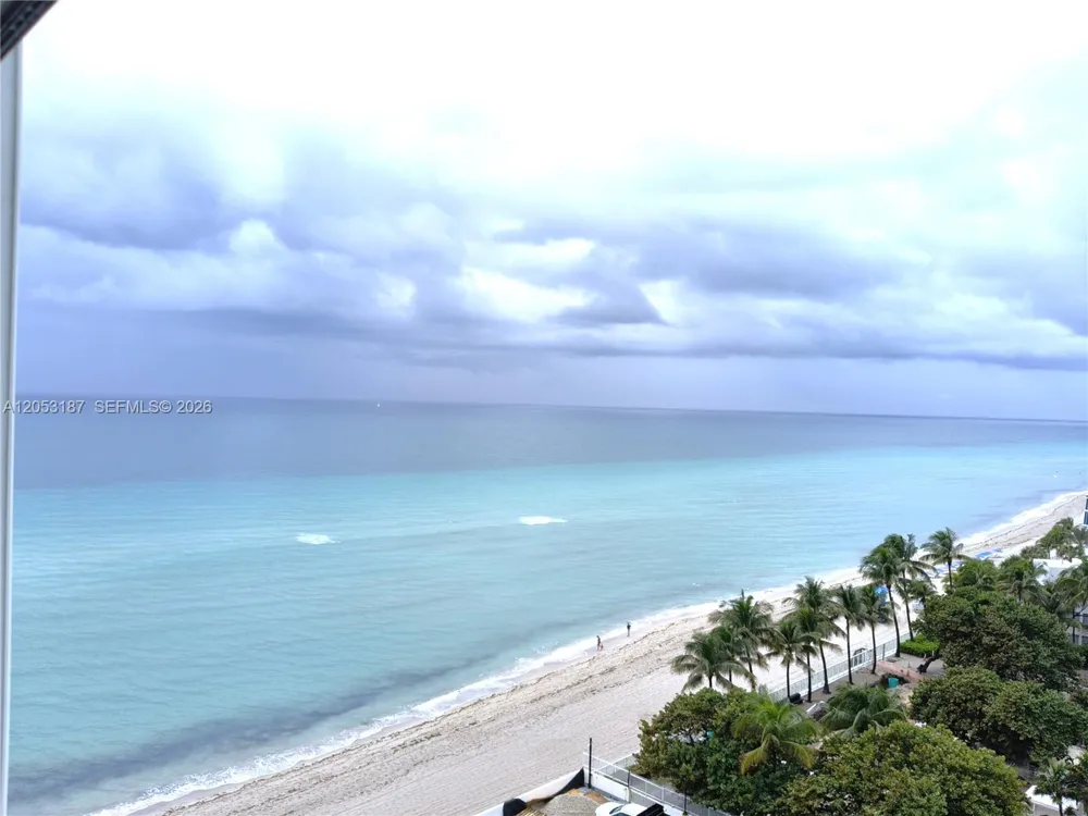 2751 S Ocean Dr #1106S Hollywood, FL 33019