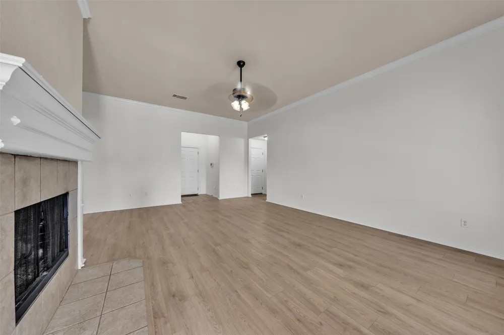 737 E Sheila Circle Joshua, TX 76058