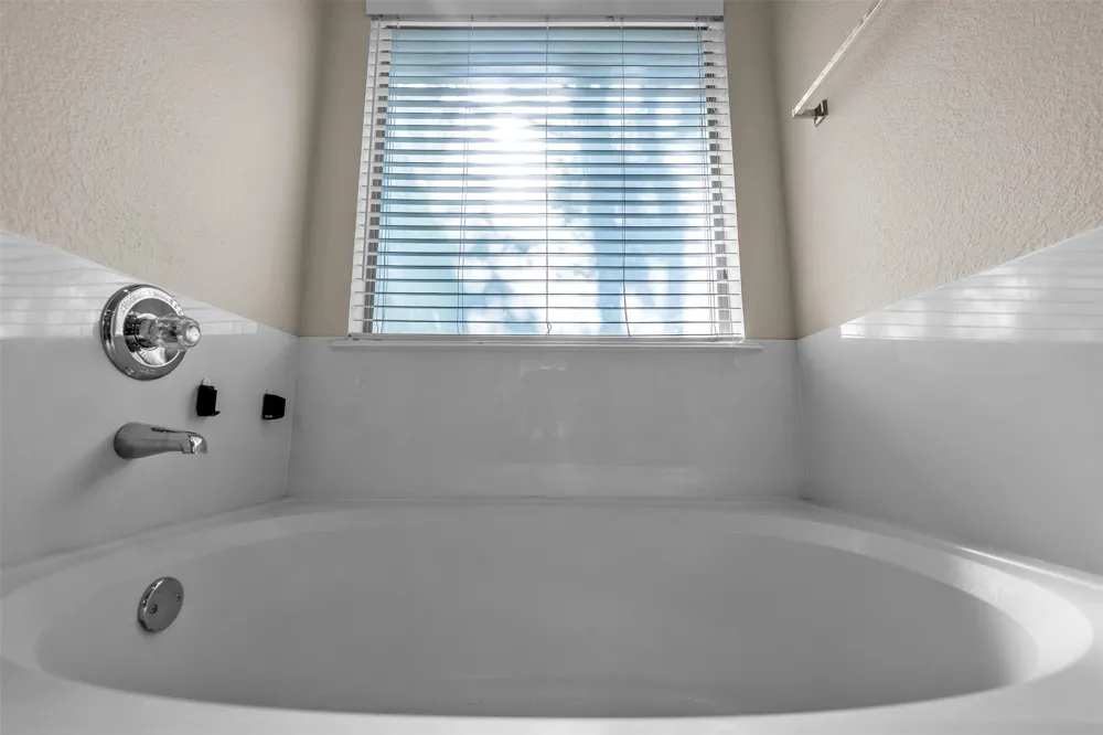 737 E Sheila Circle Joshua, TX 76058