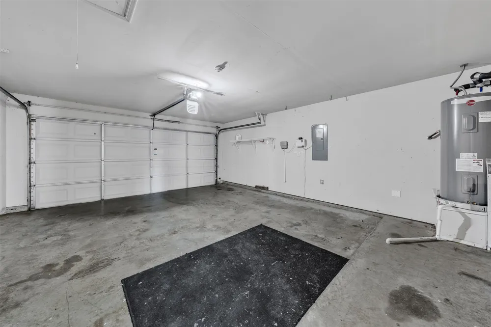 737 E Sheila Circle Joshua, TX 76058
