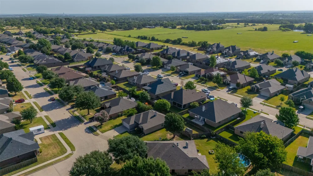 737 E Sheila Circle Joshua, TX 76058