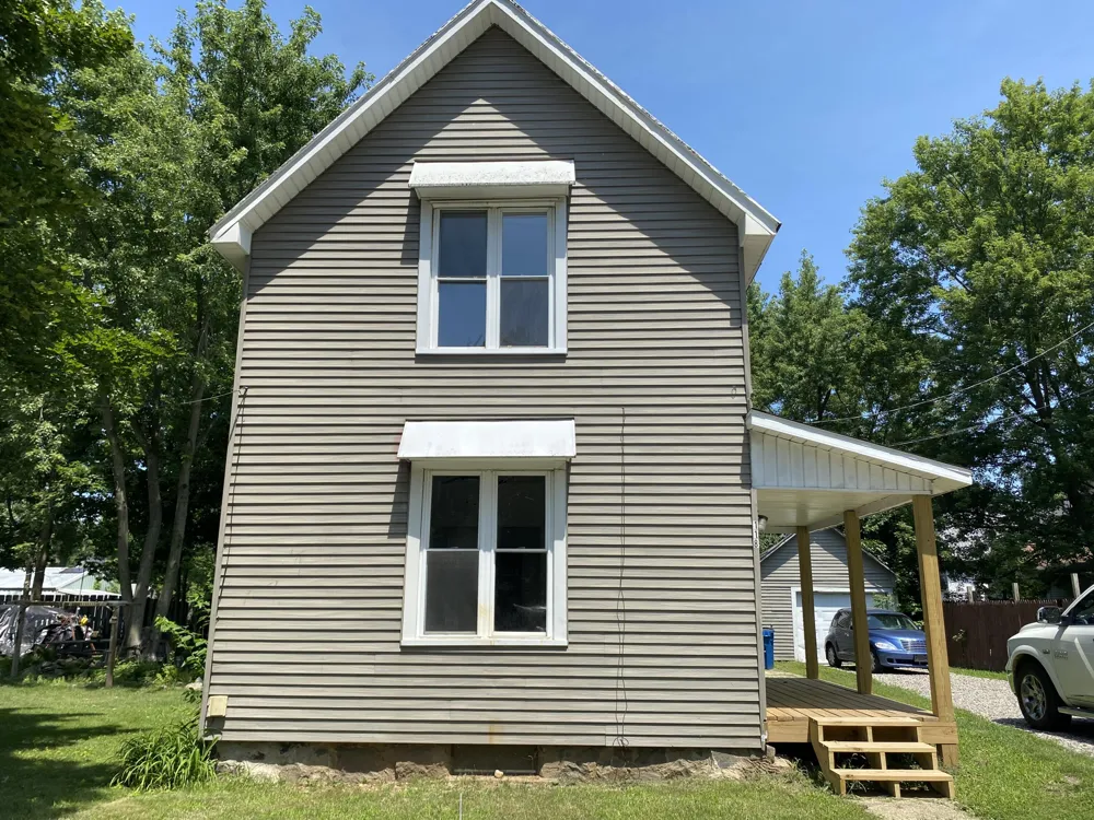 118 Peckham Street Coldwater, MI 49036