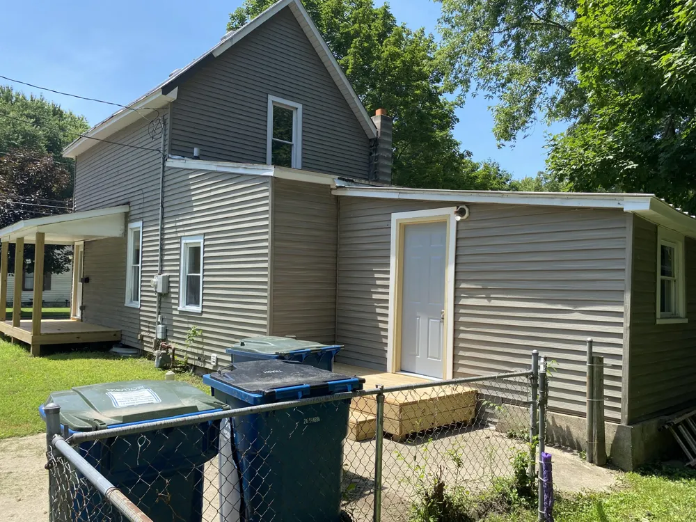 118 Peckham Street Coldwater, MI 49036