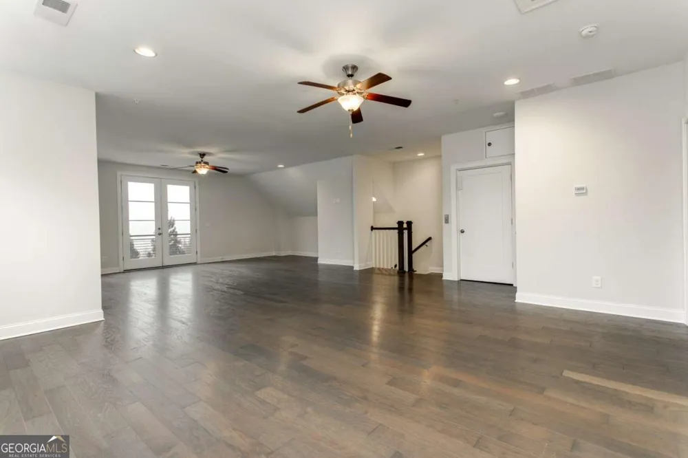 300 Sonatina TER Alpharetta, GA 30009