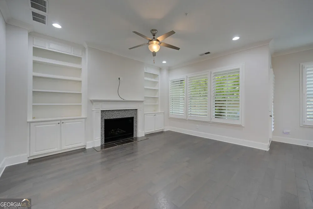 300 Sonatina TER Alpharetta, GA 30009