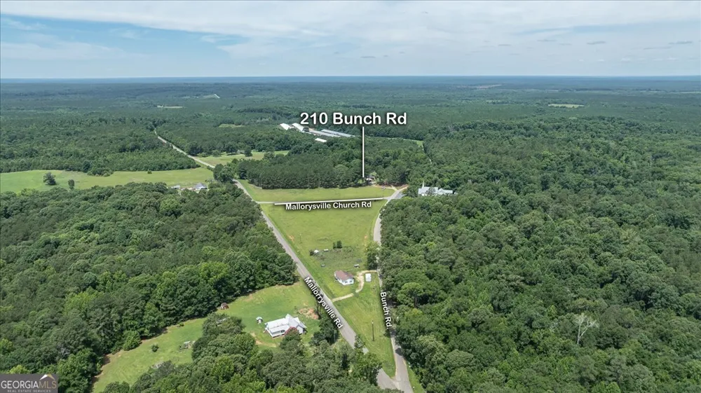210 Bunch RD Tignall, GA 30668