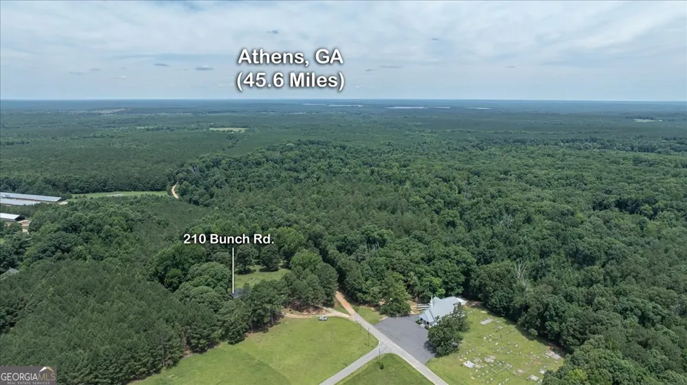 210 Bunch RD Tignall, GA 30668