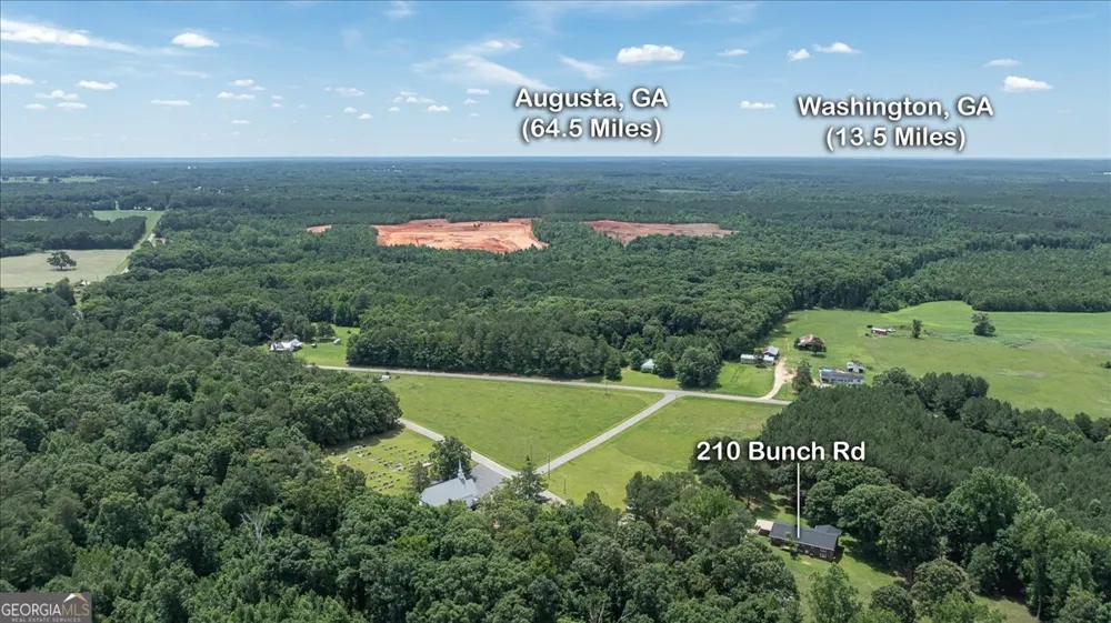 210 Bunch RD Tignall, GA 30668
