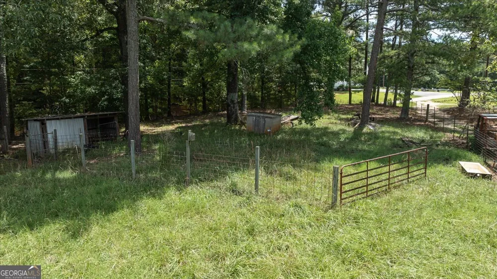 210 Bunch RD Tignall, GA 30668