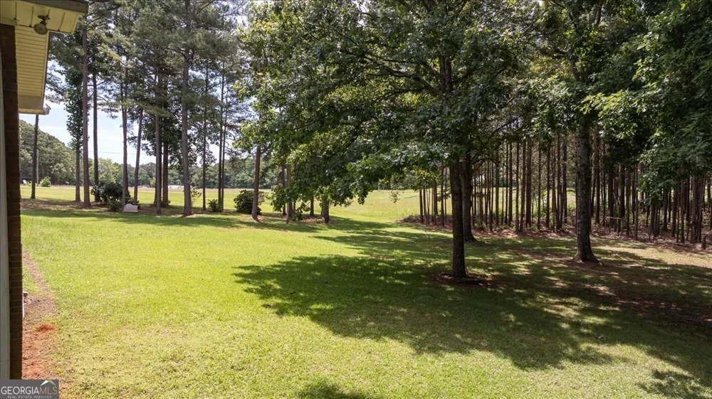 210 Bunch RD Tignall, GA 30668