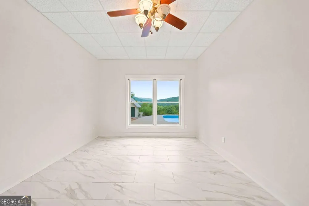714 Clearview DR Talking Rock, GA 30175