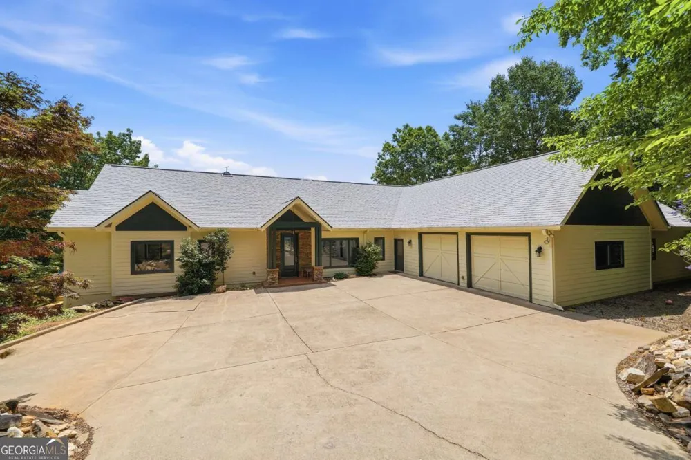 714 Clearview DR Talking Rock, GA 30175